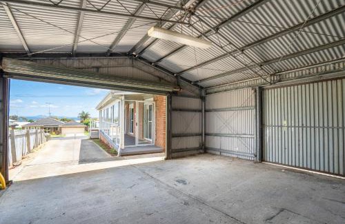 Clifton Springs Casa | Views on the Avenue