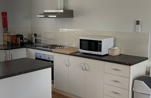 Encounter Bay Casa | Views, space and tranquility with bay and beach close by
