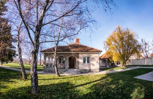 Topola Casa | Vikendica Aleksandrović Ježevac