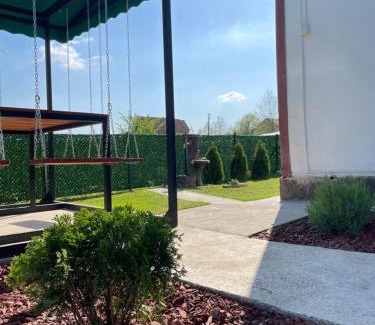 Kraljevo Casa | Vikendica Cerović