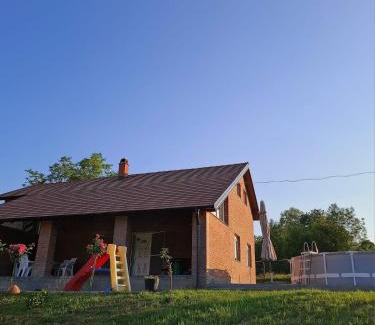 Mladenovac Casa | Vikendica Garaski kutak 2