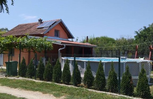 Novi Sad Casa | Vikendica na dan