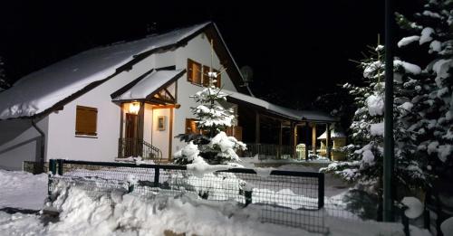 Risovac Chalet De Esquí | Vikendica Tara