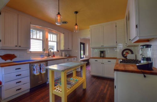 University District Casa | Viking House - Camina al campus!