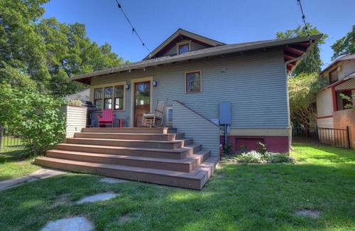 University District Casa | Viking House - Camina al campus!