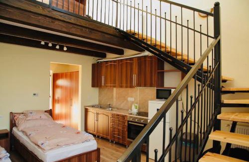 Baktaloranthaza Casa | Viktor Vendégház és Apartmanház