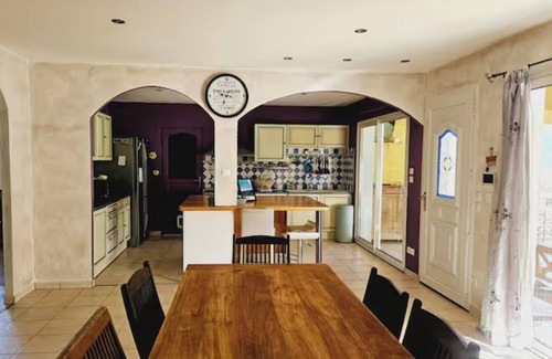 Saint-Julien-en-Saint-Alban Casa | Villa mistral