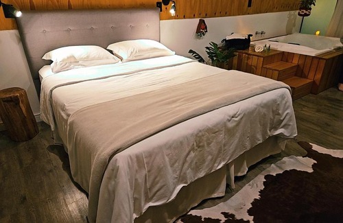 Campo Alegre Chalet De Esquí | Vila ALegre Hospedagem