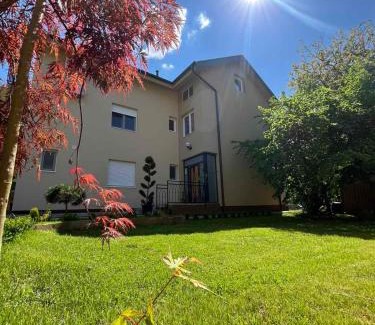 Vrnjacka Banja Apartamento | Vila Dara