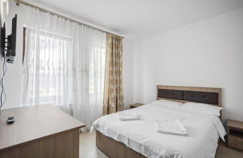 Poiana Stampei Casa | Vila de pe deal Poiana stampei