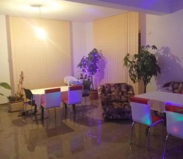 Breaza de Jos Casa | Vila Elena si Ionut