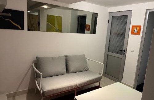 Colibita Casa | Vila Franceză - Cazare cu jacuzzi pe malul lacului Colibița