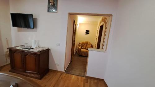 Harseni Casa | Vila Grecu