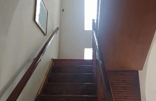 Tragjas Casa | Vila Kuqe