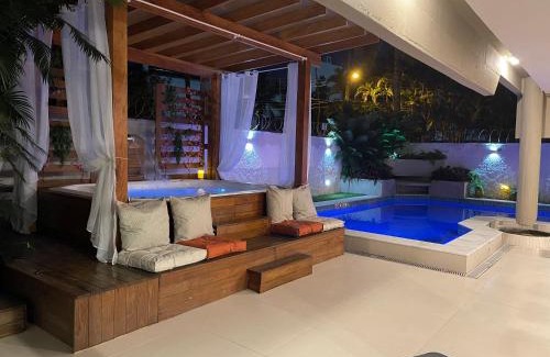 Balneario Praia do Pernambuco Casa | Vila linda com SPA e Piscina a 50 metros da Praia