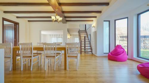 Comarnic Casa | Vila Luna