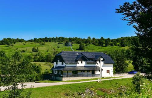 Rastovaca Casa | Vila Marija