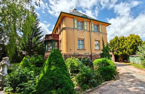 Trutnov Casa | Vila Mezi Časy