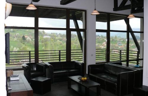 Bran Casa | Vila Poarta Bucegilor