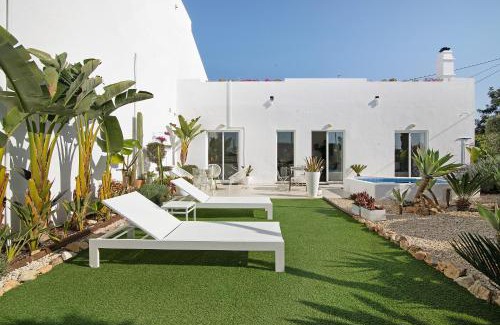 Patroves Casa | Vila Rafa