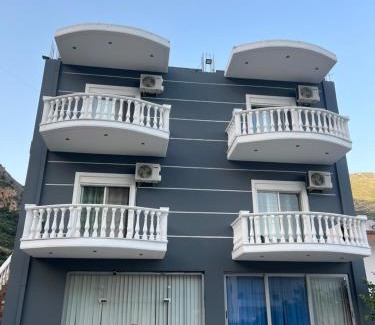 Borsh Apartamento | Vila Romeo