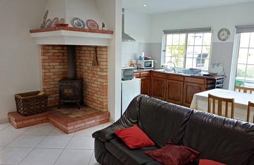 Ponte de Vagos Casa | Vila Rosa Apartment, Wi-Fi, Terrasse, Parking, Barbeque, swimming pool