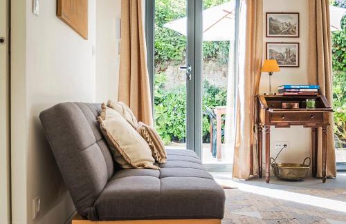 Sintra Chalet De Esquí | Vila Santa Maria - Cosy Guest House