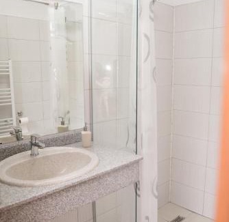 Macin Hotel | VILA SILFAR