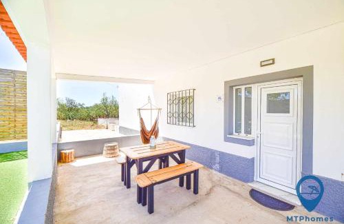 Mem Moniz Casa | Vila TiTeresa by MTPhomes