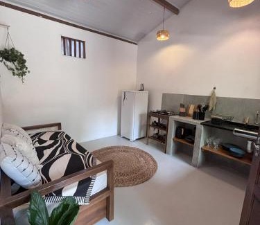 Caraiva Casa | Vila Três - Na localização mais desejada da Vila!