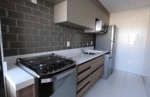 Itacimirim Apartamento | Vilage caminar en la arena con piscinas naturales cerca del condominio!