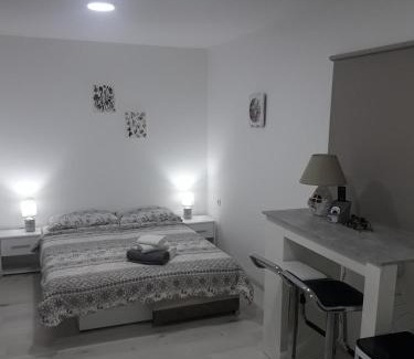 Apatin Apartamento | VilaNatalija APARTMANI