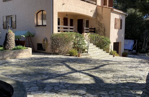 Tamaris Casa | Villégiature au Calme Sous les Pins, à 10 min à Pied de la Plage