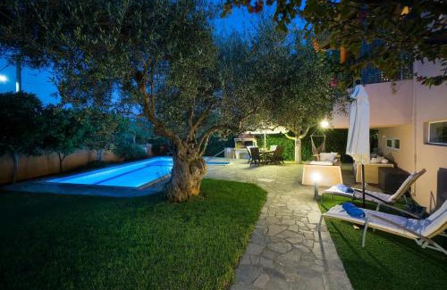 Kambanion Villa | Villa Olivo Kampani