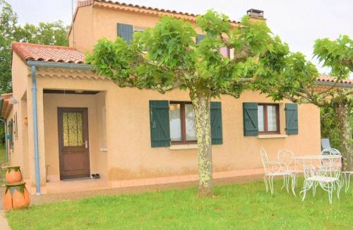 Lagorce Casa | Villa à Lagorce avec piscine privative, 4 chambres, grand terrain, animaux admis, tout confort - FR-1-382-110