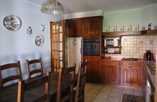 Meschers-sur-Gironde Villa | VILLA 160 M ° TIERRA Y VIVIENDO CON ÁRBOLES DE 1500 M ° EDIFICIO HERMOSO