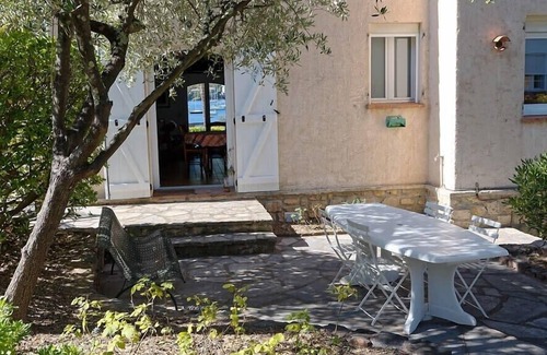 Agay Villa | Villa 2 chambres 4 personnes au pied des plages