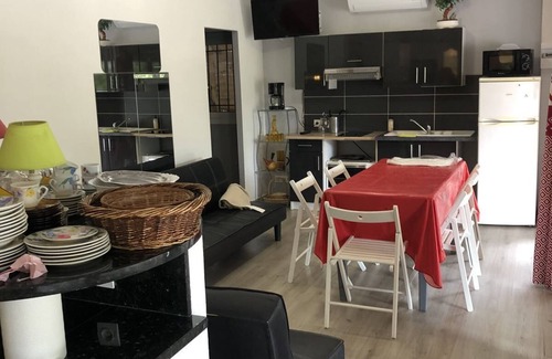 Argeles-sur-Mer Casa | VILLA 250 m²/ 24 persons-2 SWIMMING POOLS -14 rooms on 9000m² enclosed - 5 mn beach
