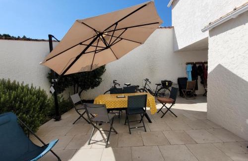 La Palmyre Casa | Villa 4 chambres près de la plage avec parking à La Palmyre - FR-1-705-95