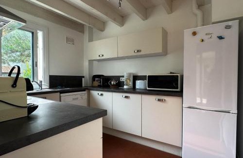 La Palmyre Casa | Villa 4 Pièces, 3 Chambres, Animaux Acceptés, Parking, WiFi, Proche Mer - FR-1-705-92