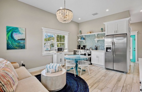 Holmes Beach Villa | Villa #4 Sand Dollar of The Anna Maria Resort & Spa