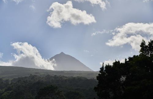 Cais do Pico Casa | Villa 4 Seasons