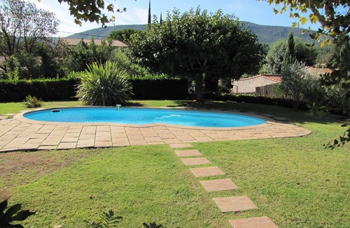 Saint-Zacharie Villa | VILLA CON VISTA - 5 DORMITORIOS - 10 CAMAS - PISCINA PRIVADA