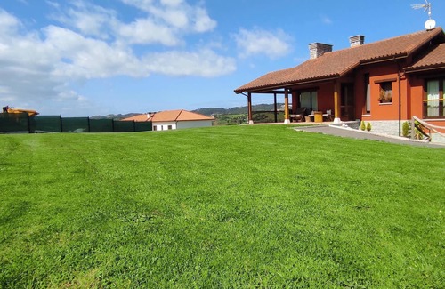 Carreno Chalet De Esquí | CHALET A 5 KM GIJON