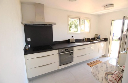 Porticcio Villa | Villa 6p sea view all comfort beach accessible on foot!