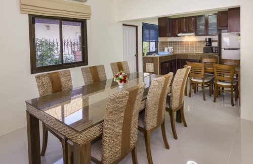 South Pattaya Villa | ⭐⭐⭐⭐⭐ Villa 7 bedroom near WALKING STREET & BEACH