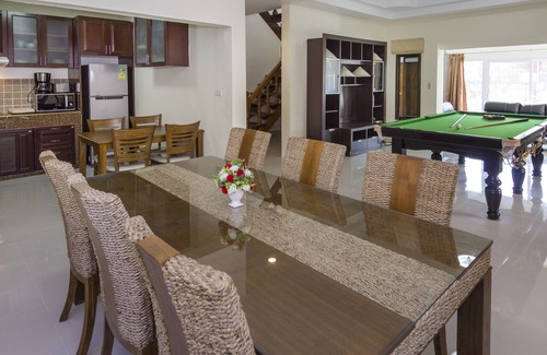 South Pattaya Villa | ⭐⭐⭐⭐⭐ Villa 7 bedroom near WALKING STREET & BEACH