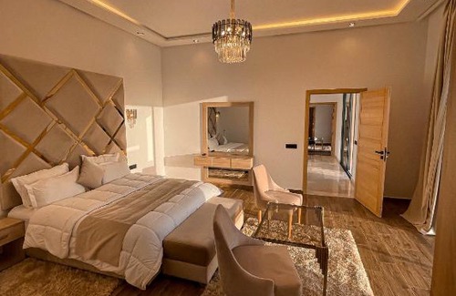 Annakhil Casa | Villa 7palms