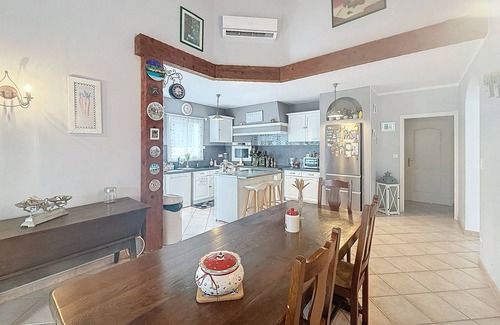 Alata Casa | VILLA 8/10 PERSONS