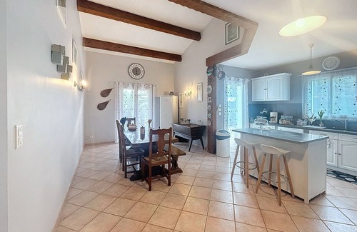 Alata Casa | VILLA 8/10 PERSONS
